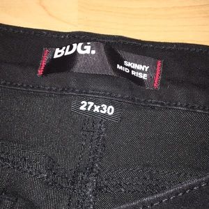 black urban outfitters jeans